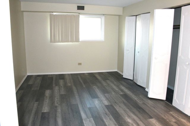 4500 Beau Monde Drive 400, Lisle, IL 60532