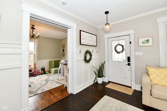 379 Euclid Avenue, Greenwood, IN 46142