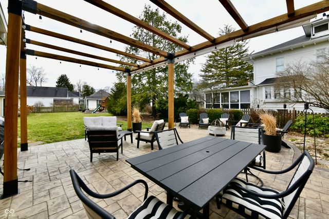 379 Euclid Avenue, Greenwood, IN 46142