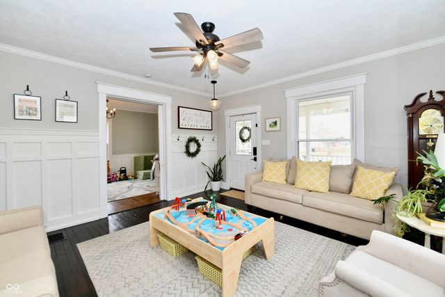 379 Euclid Avenue, Greenwood, IN 46142