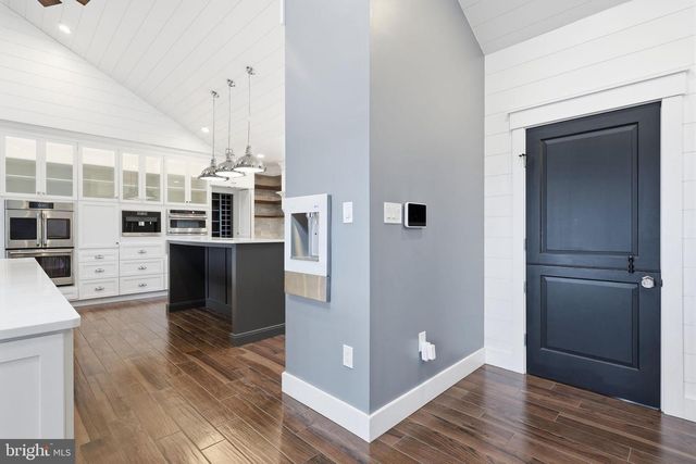 176 FENSTERMAKER RD, Kutztown, PA 19530