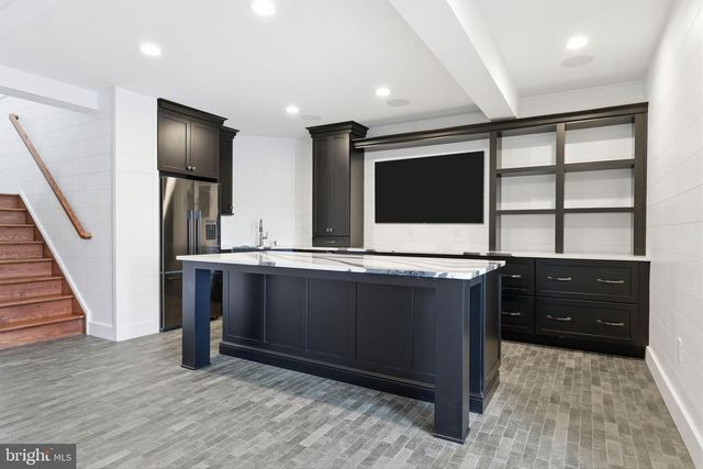 176 FENSTERMAKER RD, Kutztown, PA 19530