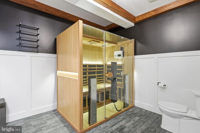 176 FENSTERMAKER RD, Kutztown, PA 19530