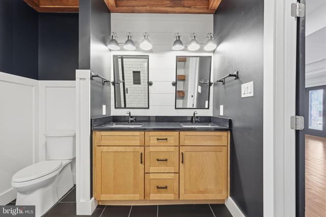 176 FENSTERMAKER RD, Kutztown, PA 19530