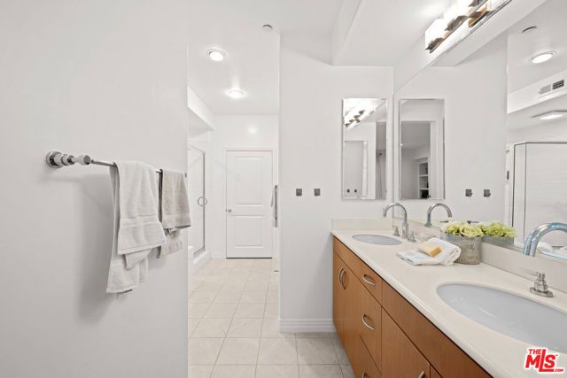 7100 Playa Vista Drive 120, Los Angeles, CA 90094