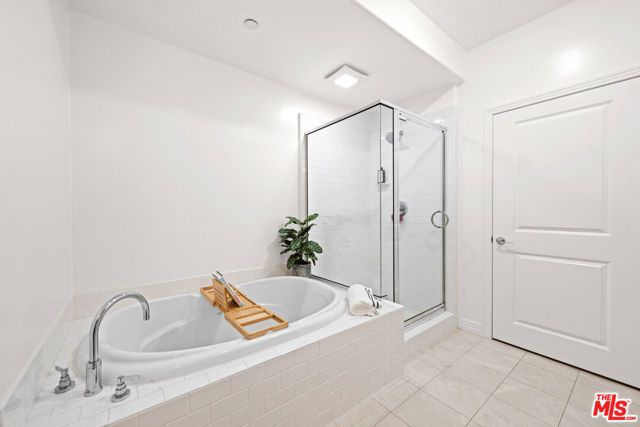 7100 Playa Vista Drive 120, Los Angeles, CA 90094