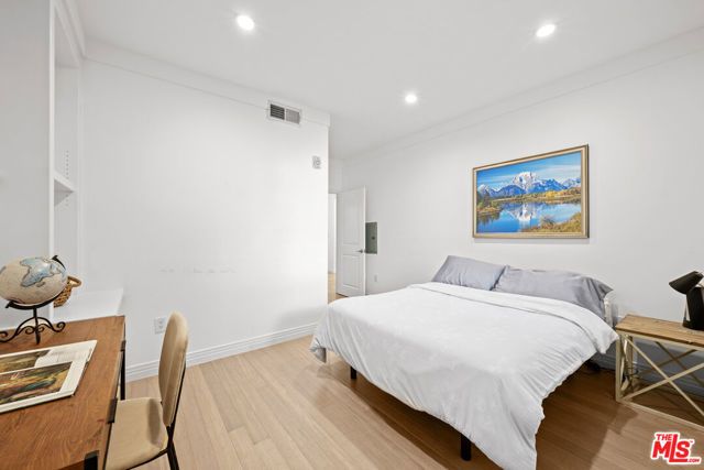 7100 Playa Vista Drive 120, Los Angeles, CA 90094