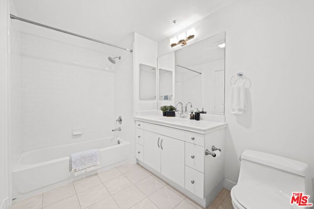 7100 Playa Vista Drive 120, Los Angeles, CA 90094