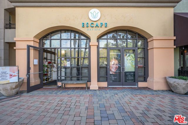 7100 Playa Vista Drive 120, Los Angeles, CA 90094