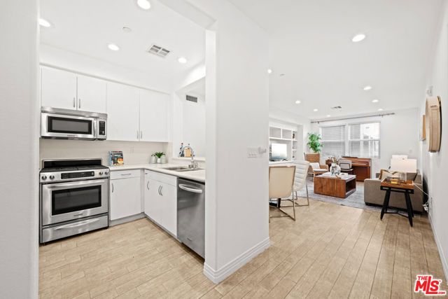 7100 Playa Vista Drive 120, Los Angeles, CA 90094