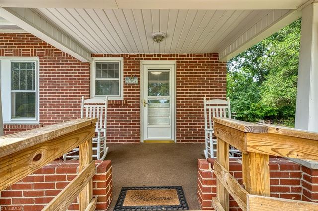 7388 Old 421 Road, Liberty, NC 27298