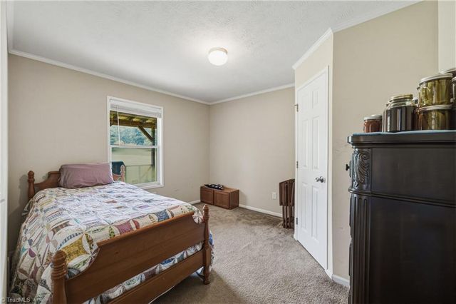 7388 Old 421 Road, Liberty, NC 27298