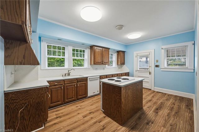 7388 Old 421 Road, Liberty, NC 27298
