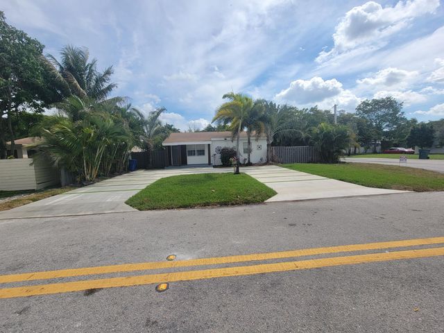 1600 NW 2nd Avenue, Fort Lauderdale, FL 33311