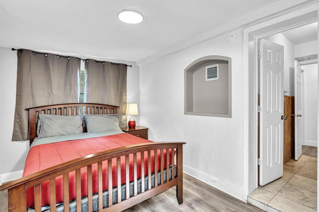 1600 NW 2nd Avenue, Fort Lauderdale, FL 33311