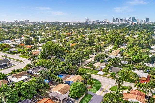 1600 NW 2nd Avenue, Fort Lauderdale, FL 33311