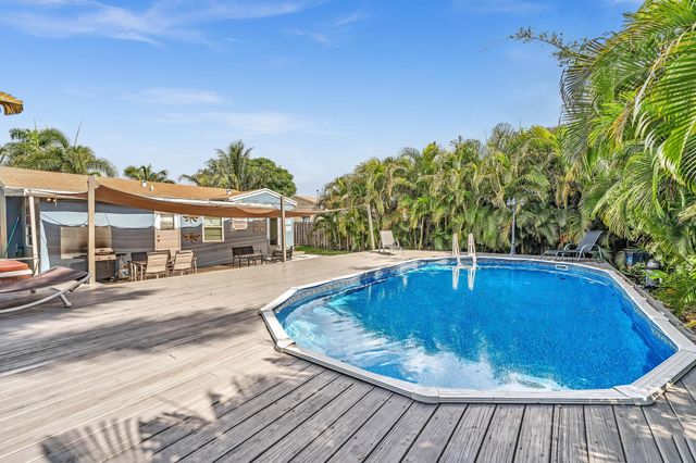 1600 NW 2nd Avenue, Fort Lauderdale, FL 33311