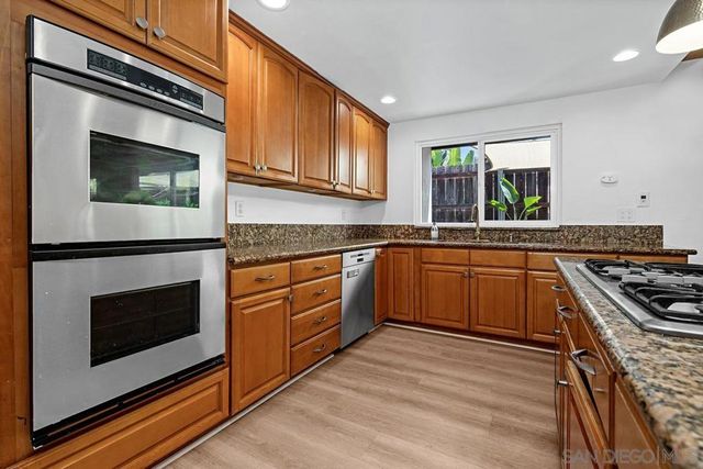 8857 Echo Dr, La Mesa, CA 91941