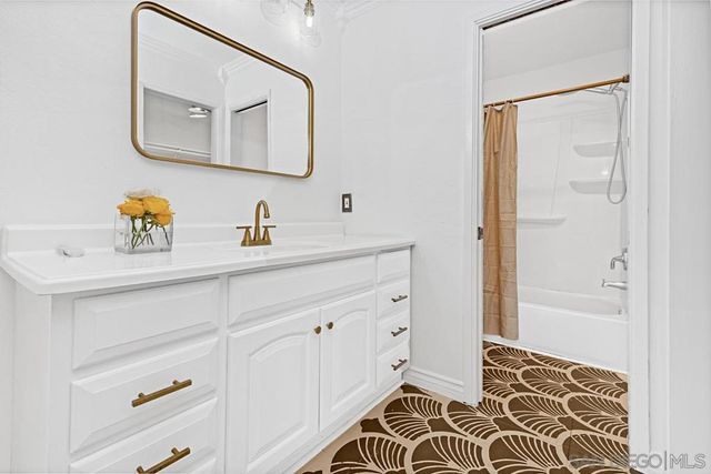 8857 Echo Dr, La Mesa, CA 91941