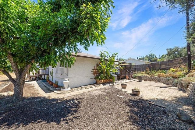 8857 Echo Dr, La Mesa, CA 91941