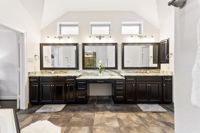 8914 Vineyard Valley Court, Tomball, TX 77375