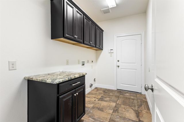 8914 Vineyard Valley Court, Tomball, TX 77375