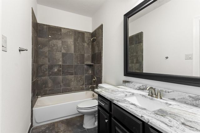8914 Vineyard Valley Court, Tomball, TX 77375