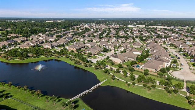 8914 Vineyard Valley Court, Tomball, TX 77375