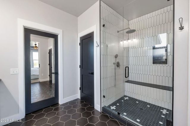 11224 W TETHER Trail W, Peoria, AZ 85383