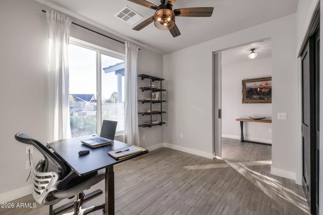 11224 W TETHER Trail W, Peoria, AZ 85383
