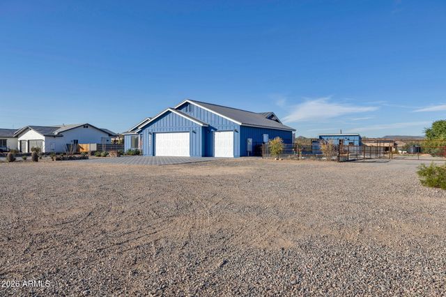 11224 W TETHER Trail W, Peoria, AZ 85383