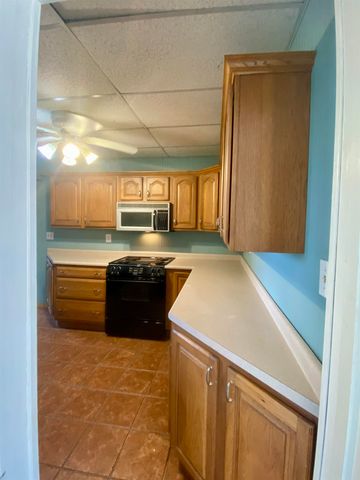 15 Roland Park Drive, Huntington, WV 25705