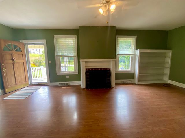 15 Roland Park Drive, Huntington, WV 25705