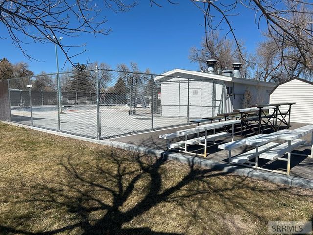 750 S Milton Avenue, Shelley, ID 83274