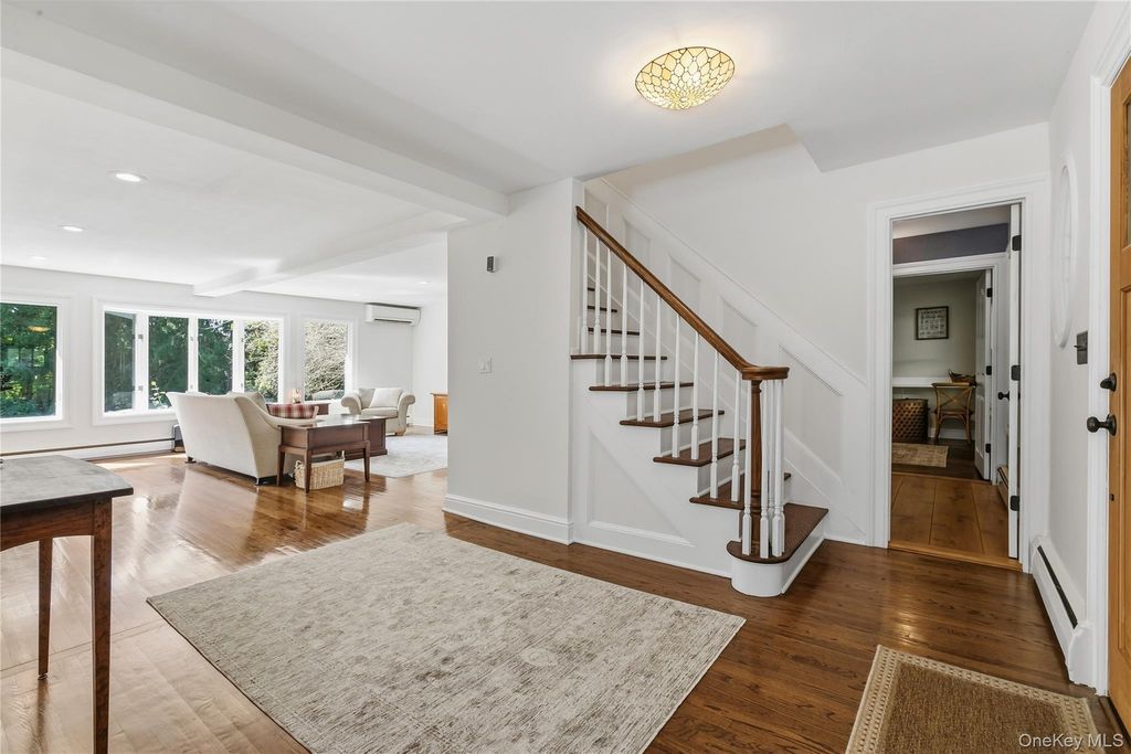 1203 Baldwin Road, Yorktown Heights, NY 10598 — photo 4