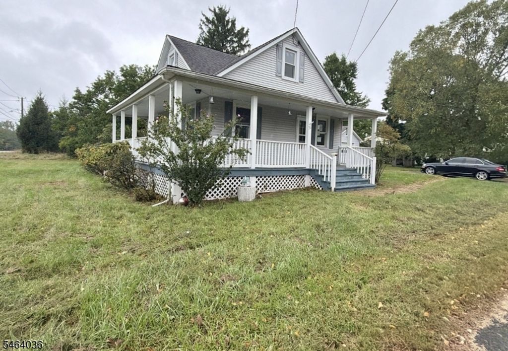 31 Fourth St, Hillsborough Twp., NJ 08821 — exterior