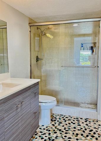 4164 Inverrary Drive 404, Lauderhill, FL 33319