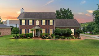 4000 Claude Dr, Smyrna, TN 37167