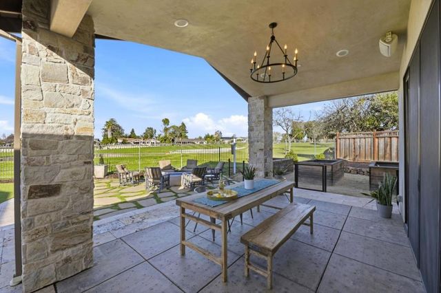 6690 Indian Springs Court, San Jose, CA 95120