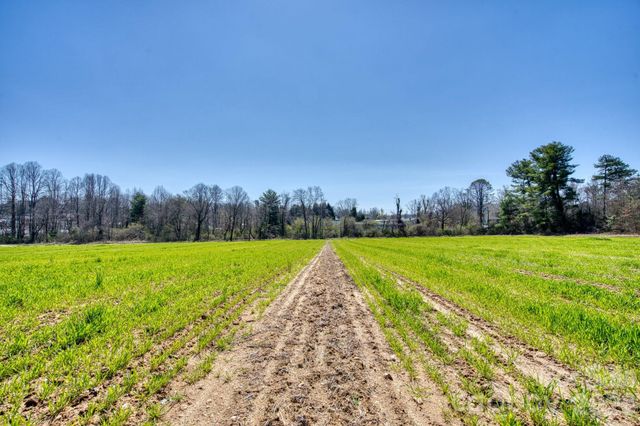 TBD Mohican Trail, Hendersonville, NC 28726
