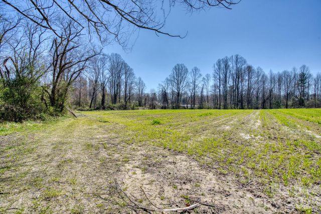 TBD Mohican Trail, Hendersonville, NC 28726