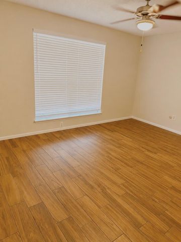 7446 Soledad Drive, Houston, TX 77083