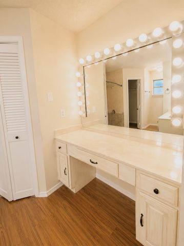 7446 Soledad Drive, Houston, TX 77083