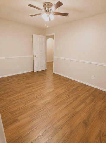 7446 Soledad Drive, Houston, TX 77083
