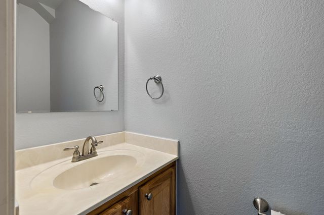 1804 Warwick CV, Cedar Park, TX 78613