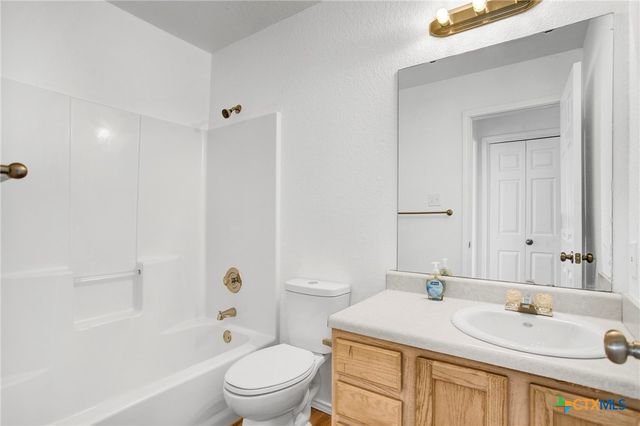 2010 Wright Way, Killeen, TX 76543