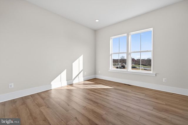 1158 POTOMAC VIEW PKWY, Brunswick, MD 21716