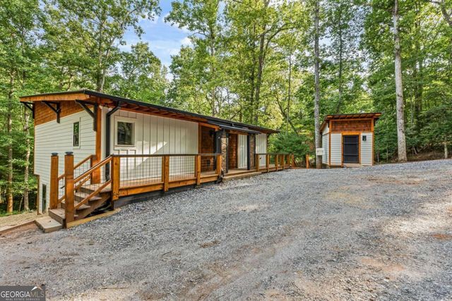 208 Autumn Lane, Blairsville, GA 30512
