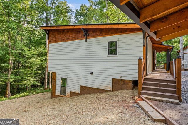 208 Autumn Lane, Blairsville, GA 30512
