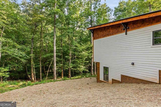 208 Autumn Lane, Blairsville, GA 30512